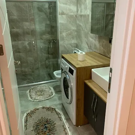 Vanessa Room